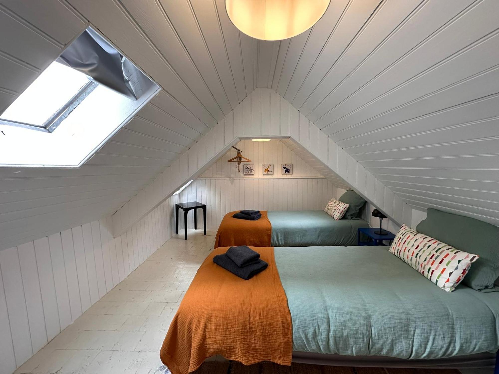 Large Apartment In City Center Honfleur Bagian luar foto