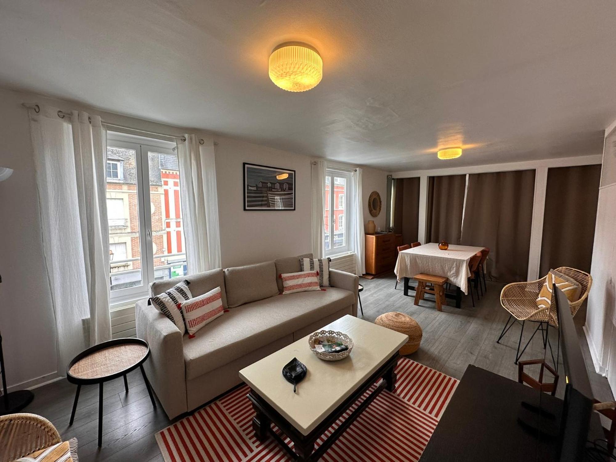 Large Apartment In City Center Honfleur Bagian luar foto