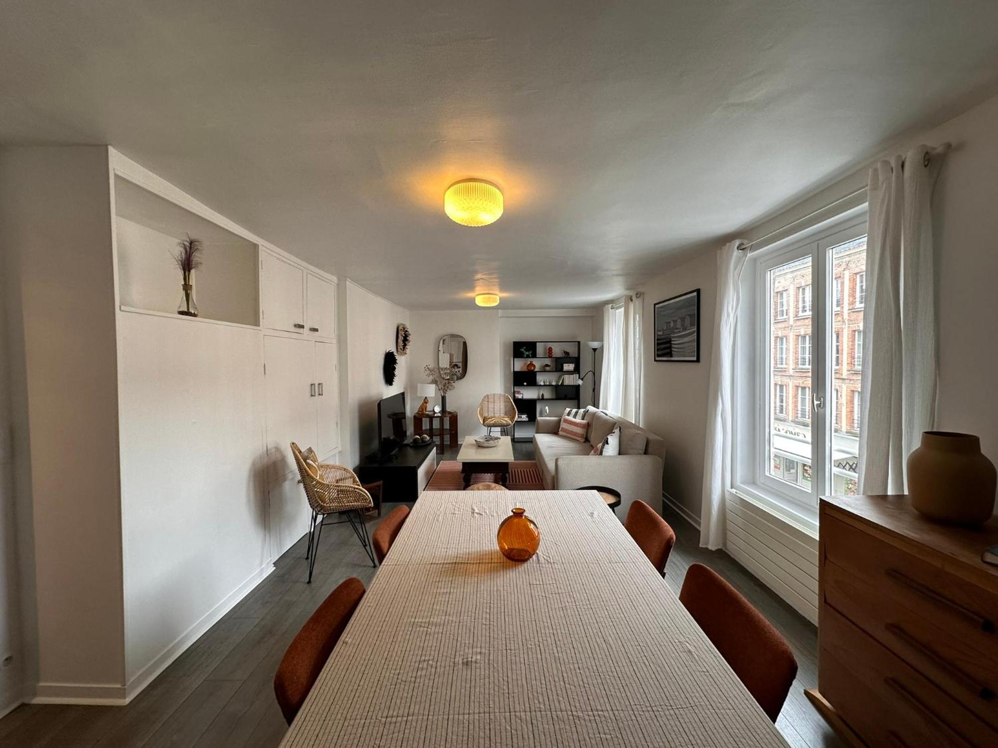 Large Apartment In City Center Honfleur Bagian luar foto