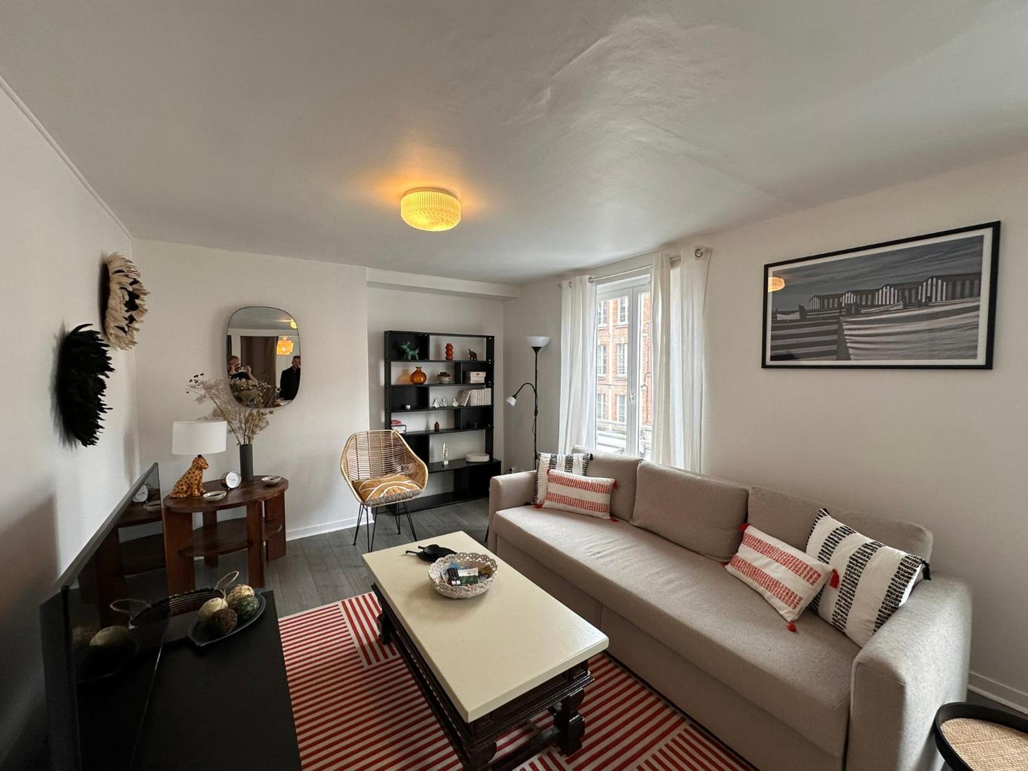Large Apartment In City Center Honfleur Bagian luar foto